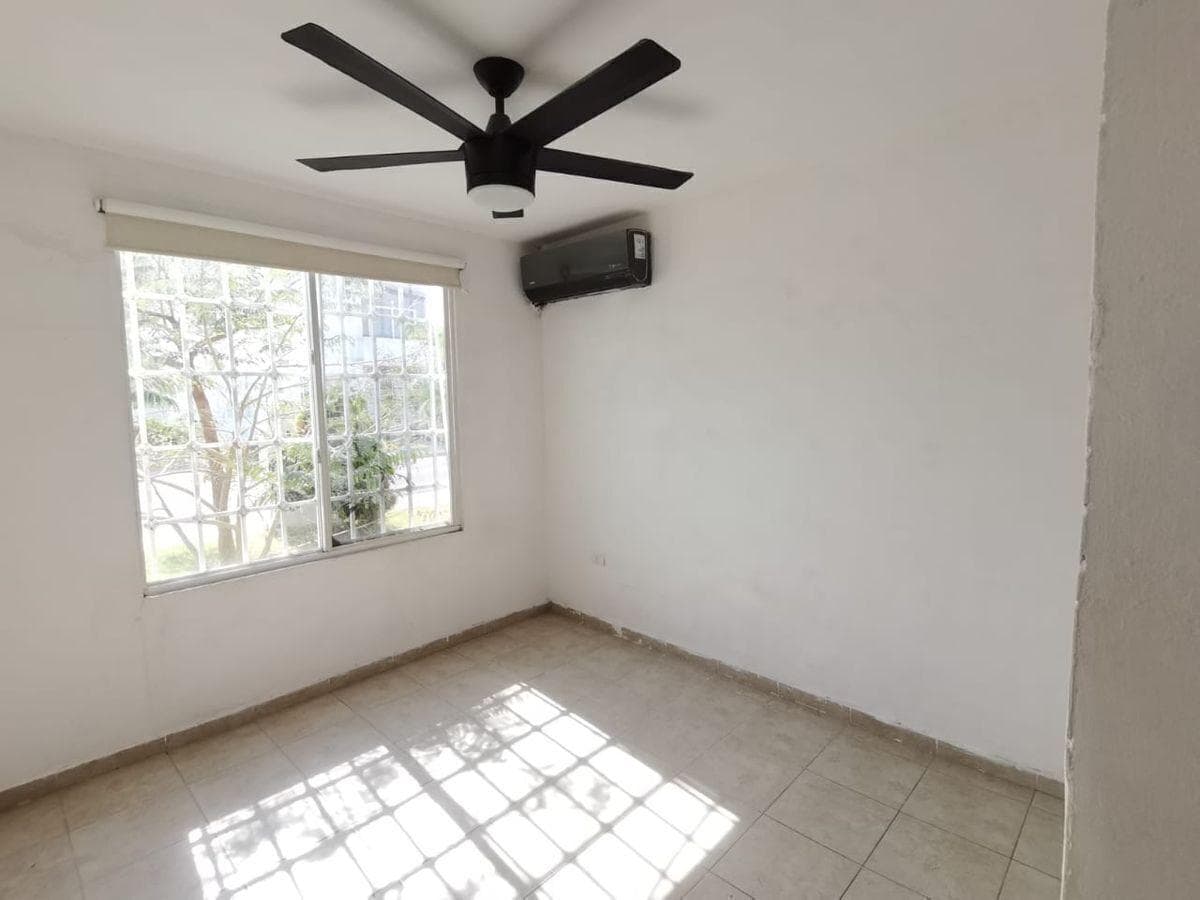 SEMI-FURNISHED HOUSE FOR RENT, VIÑEDOS, QUERÉTARO
