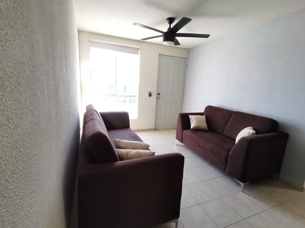 SEMI-FURNISHED HOUSE FOR RENT, VIÑEDOS, QUERÉTARO