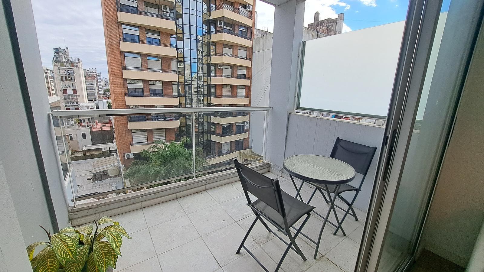 FOR SALE/FINANCING - 1-Bedroom Apartment - Centro Río, Rosario