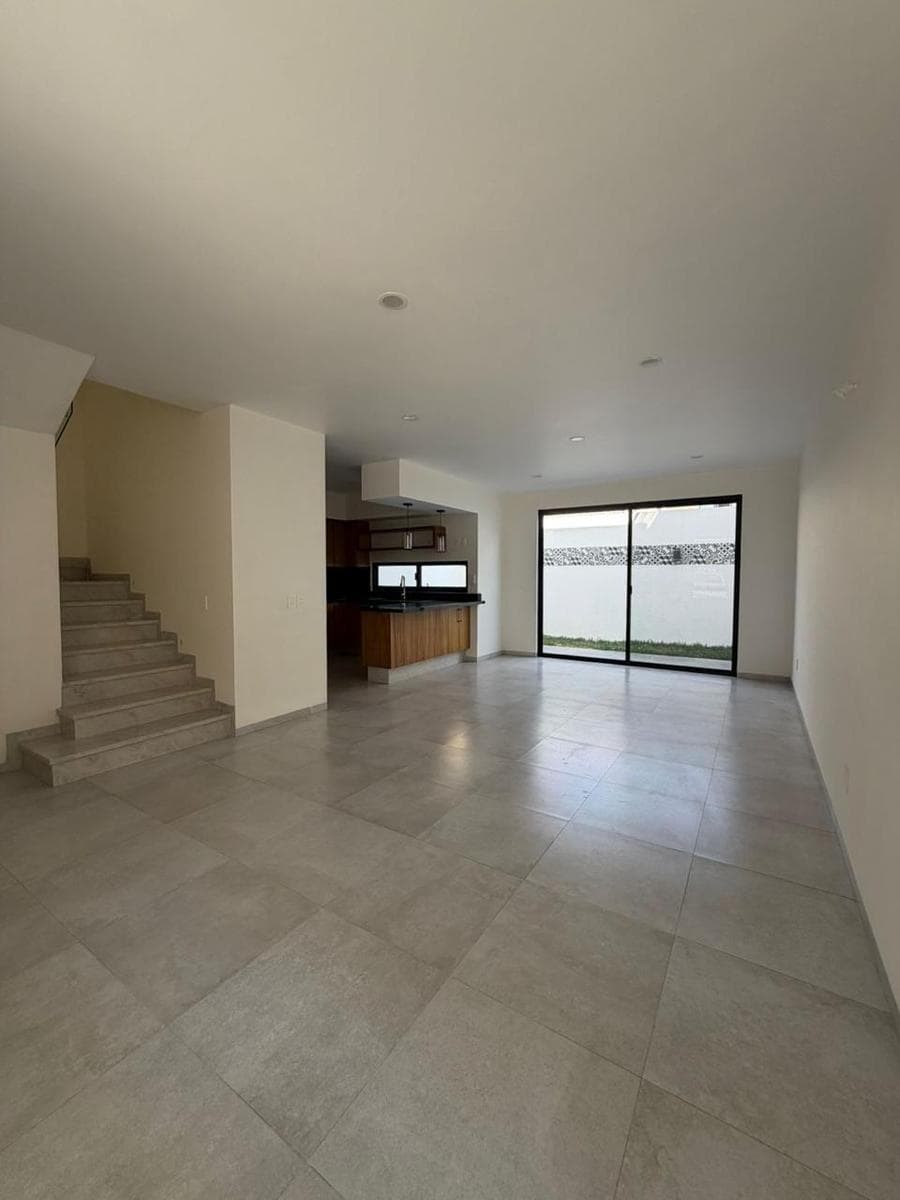 HOUSE FOR SALE IN VALLE IMPERIAL, ZAPOPÁN, JALISCO