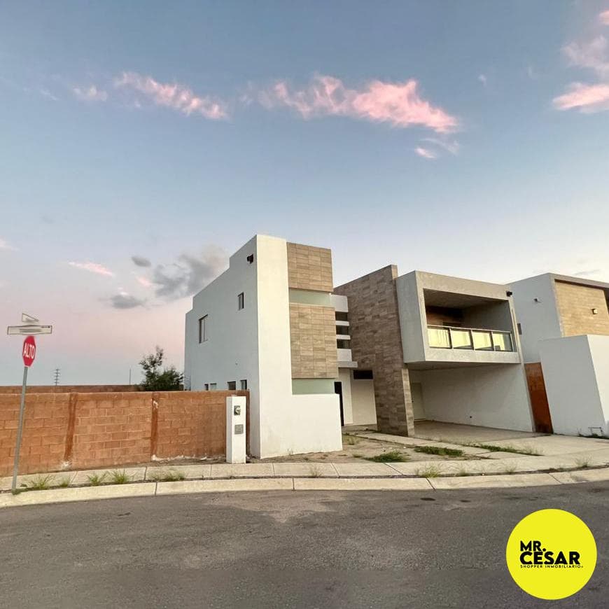 House for Sale in Santerra Residencial