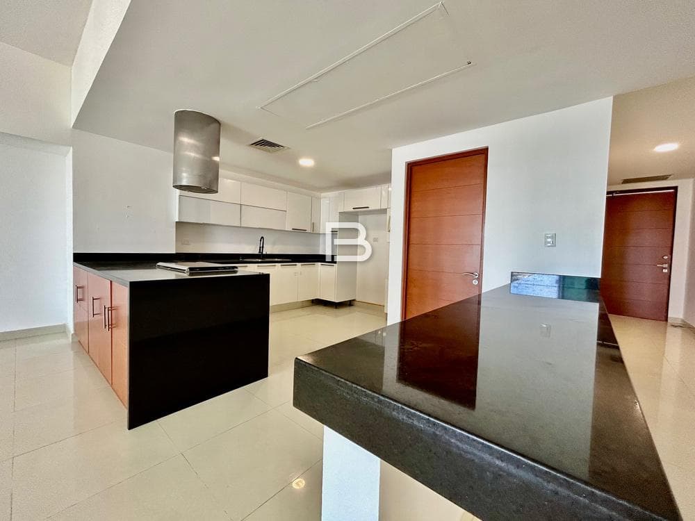 Puerto Cancún Maioris Apartment for Sale