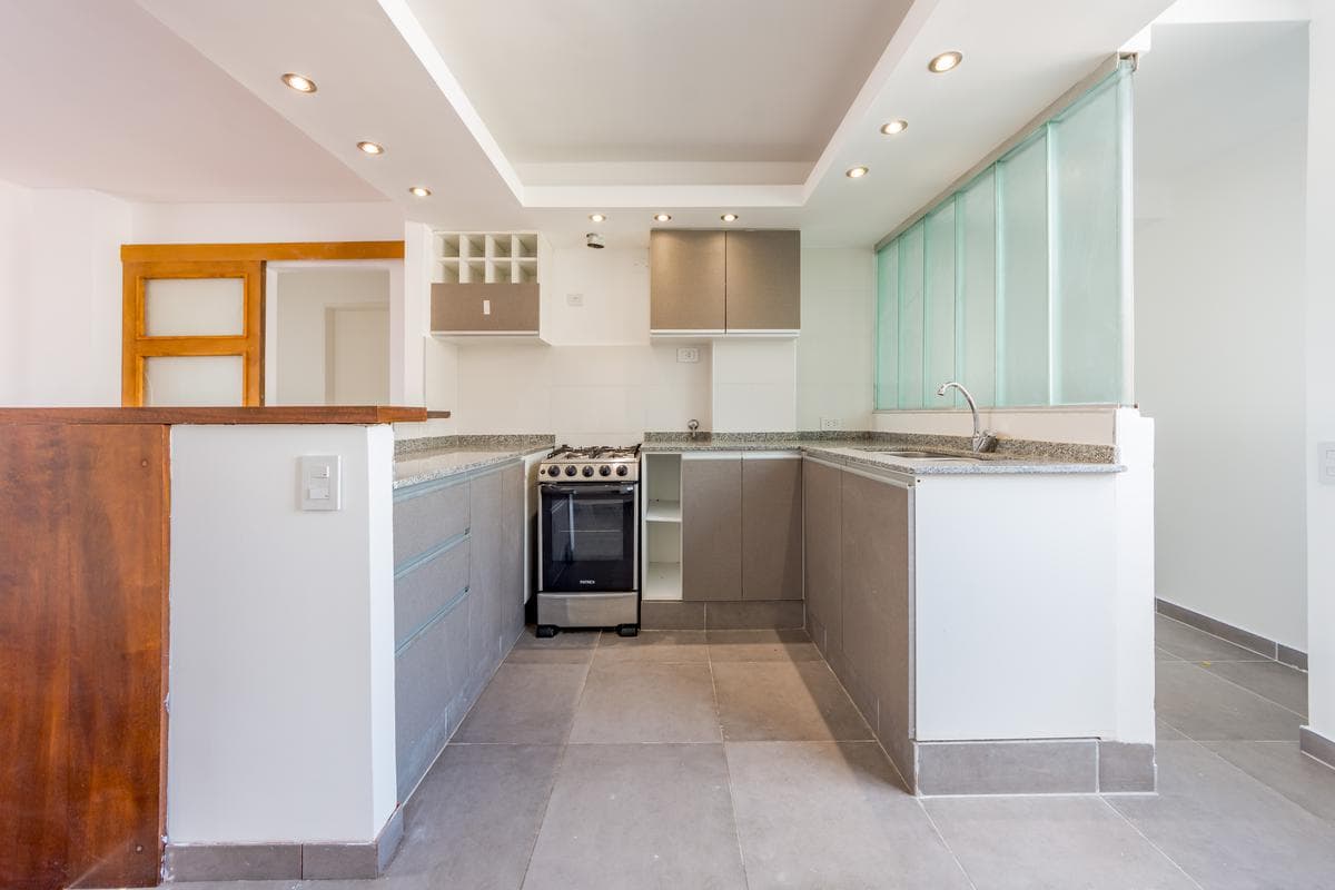 FOR SALE - Renovated Apartment - 2 Bedrooms - 2 Bathrooms - Downtown, Rosario