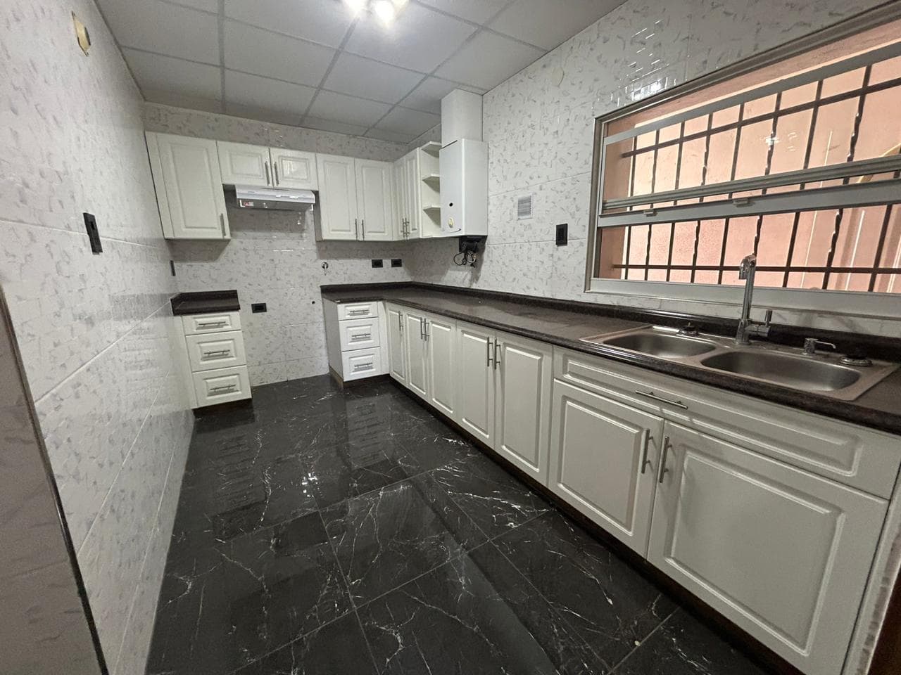 FOR SALE/TRADE - House on a main street - Completely renovated - Alberdi, Rosario