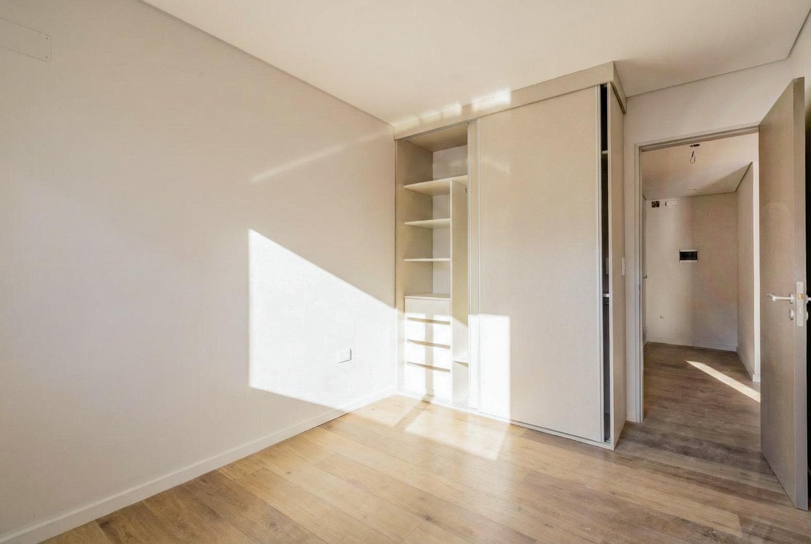 FOR SALE - Apartment - 1 bedroom - Amenities - Garage available - Downtown, Rosario