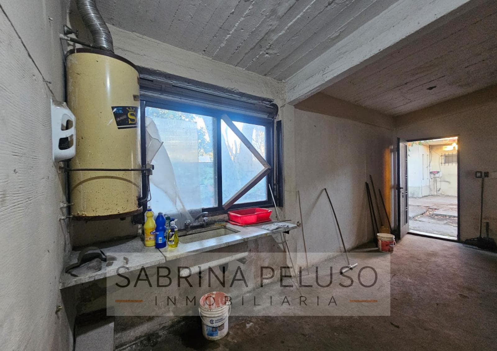 House for Sale in Moreno