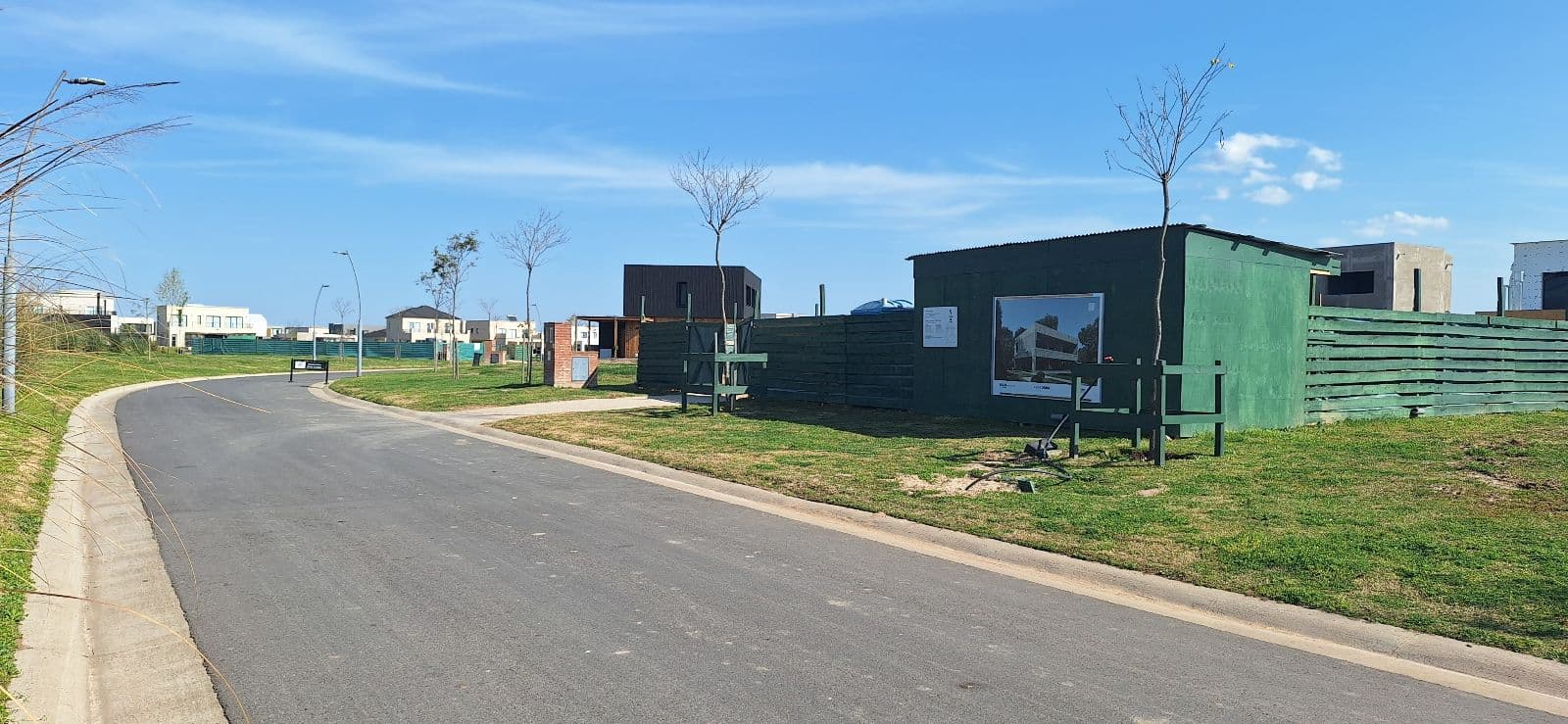 INTERNAL LOT FOR SALE IN RIBERAS PUERTOS DEL LAGO ESCOBAR WITH FINANCING AVAILABLE