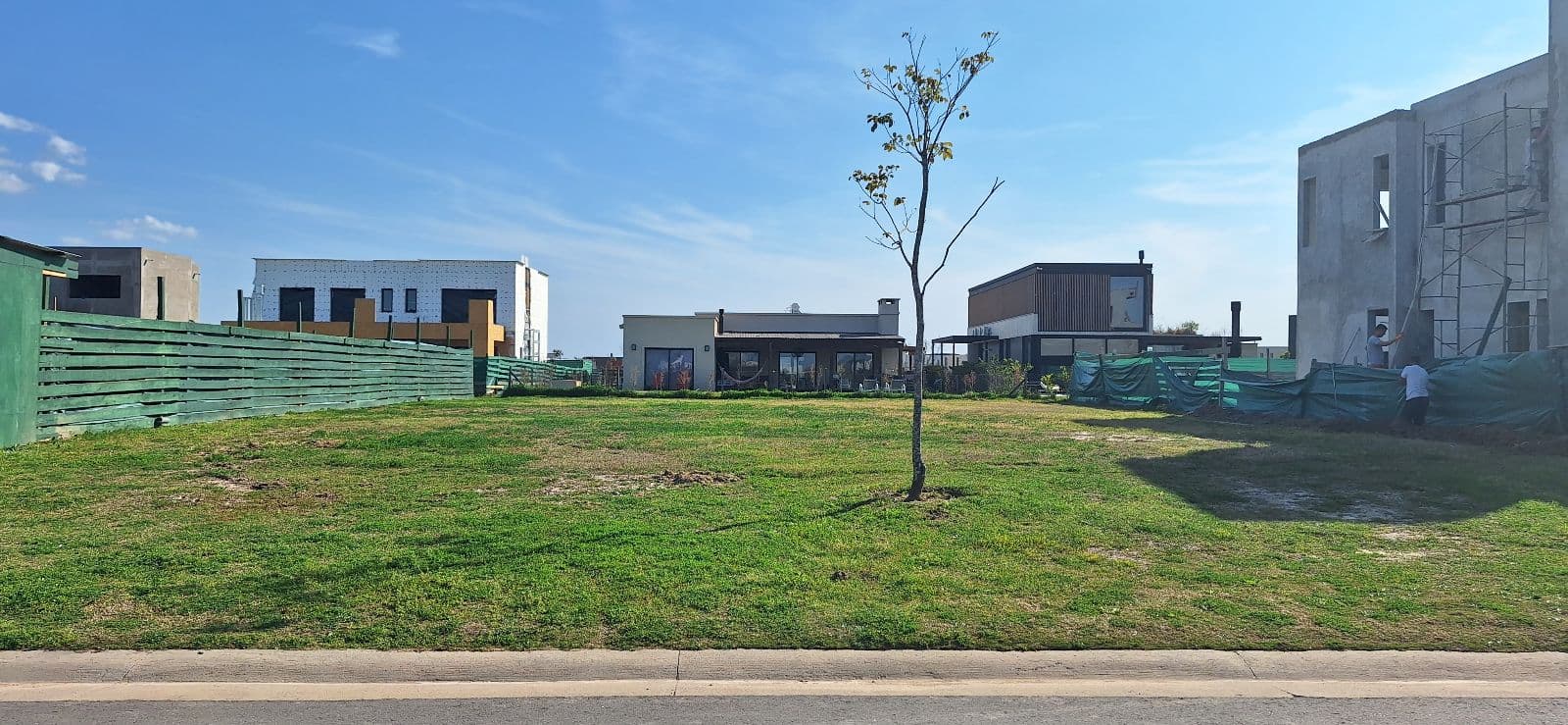 INTERNAL LOT FOR SALE IN RIBERAS PUERTOS DEL LAGO ESCOBAR WITH FINANCING AVAILABLE