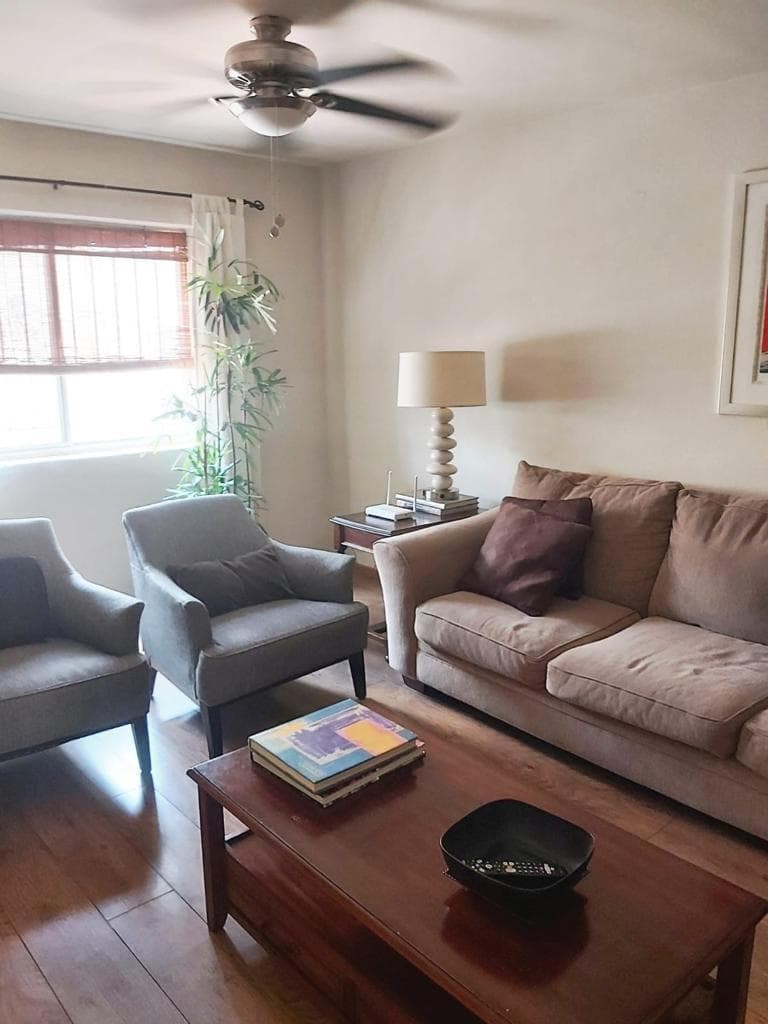 House for Sale in Marseille Residencial