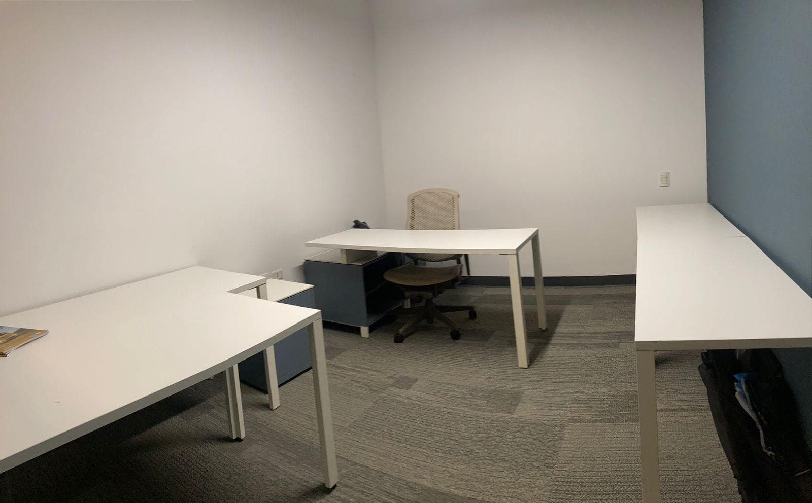OFFICE FOR RENT IN VALLE ORIENTE