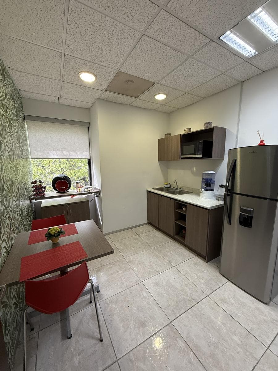OFFICE FOR RENT IN VALLE