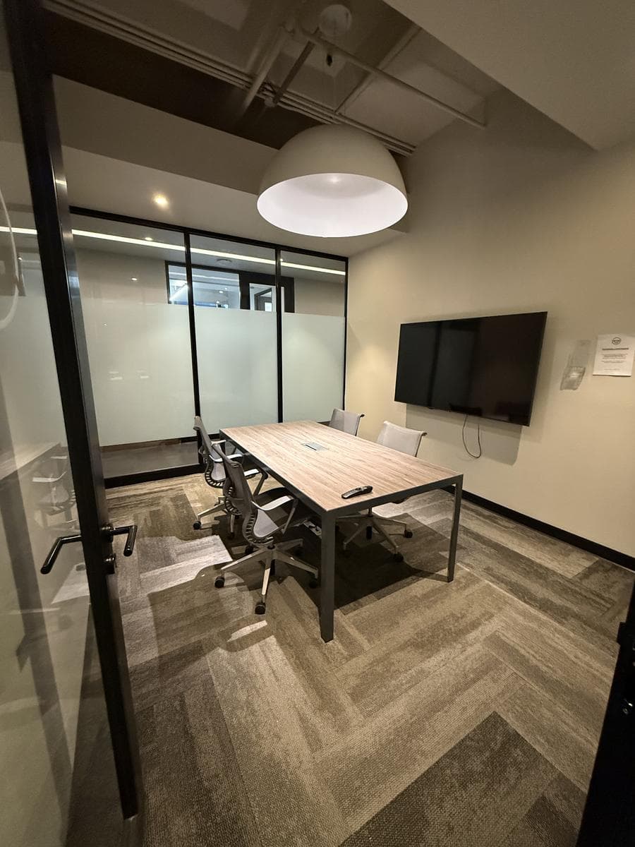 FURNISHED OFFICE FOR RENT