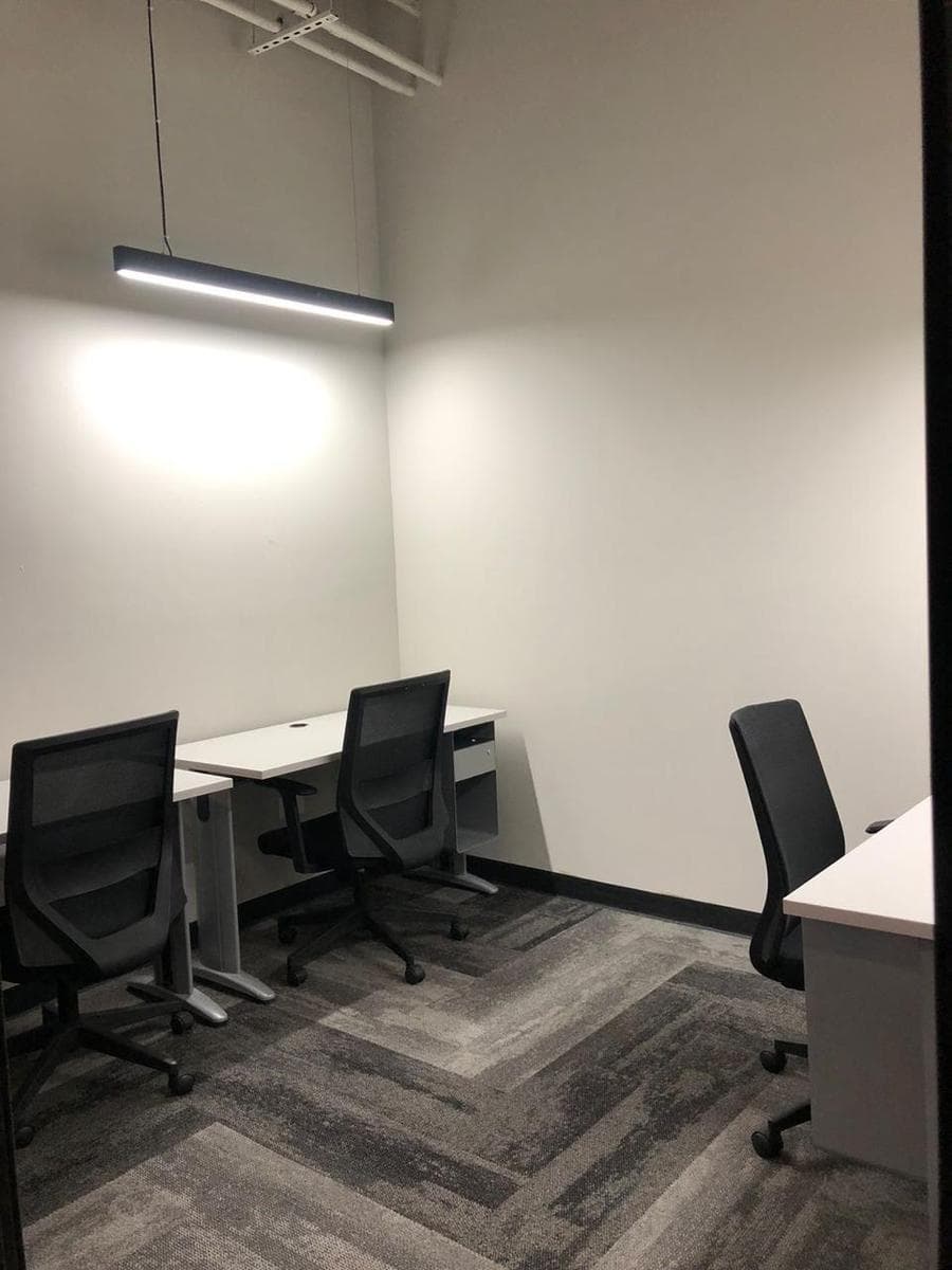 OFFICE FOR RENT IN VALLE PONIENTE