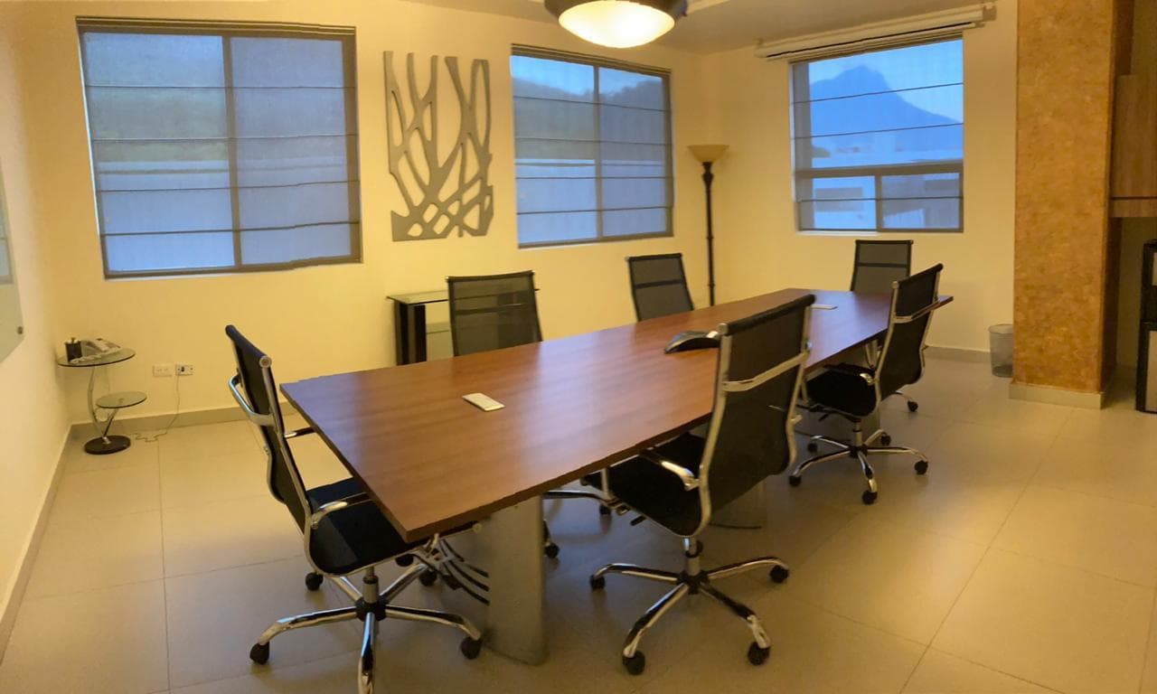 FULLY EQUIPPED AND FURNISHED OFFICE FOR RENT IN THE OBISPADO AREA