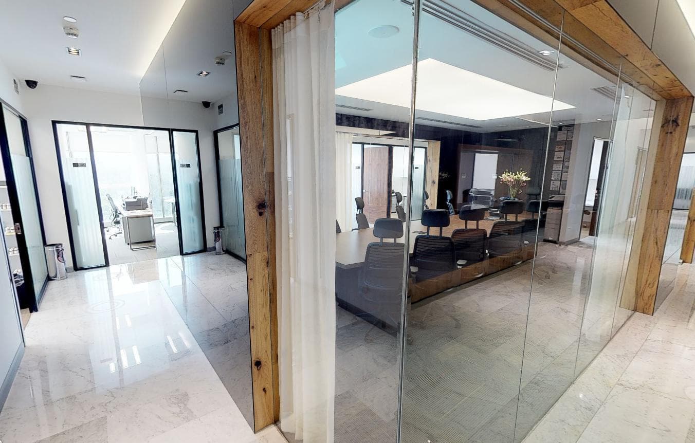 FULLY EQUIPPED AND FURNISHED OFFICE IN SAN PEDRO