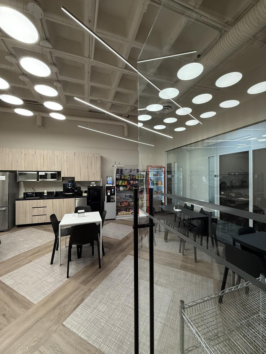 FULLY EQUIPPED AND FURNISHED OFFICE IN SAN PEDRO