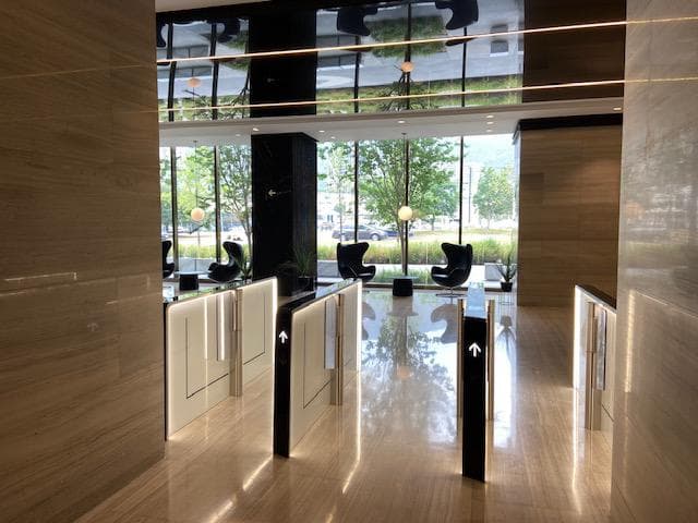 OFFICE FOR RENT IN VALLE ORIENTE