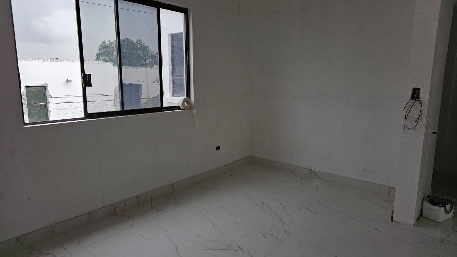 HOUSE FOR RENT IN PALO BLANCO