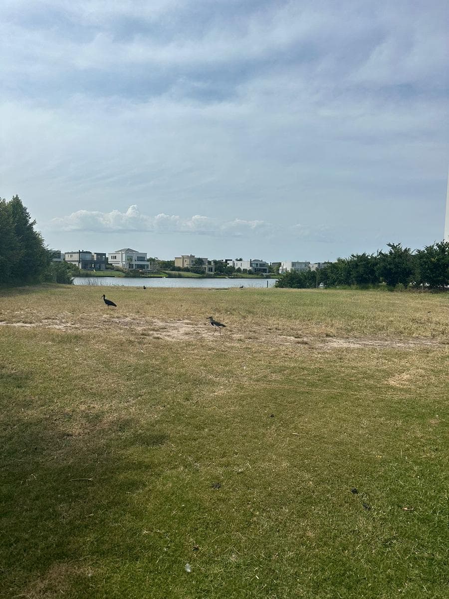Waterfront Lot in Vistas - North-Facing