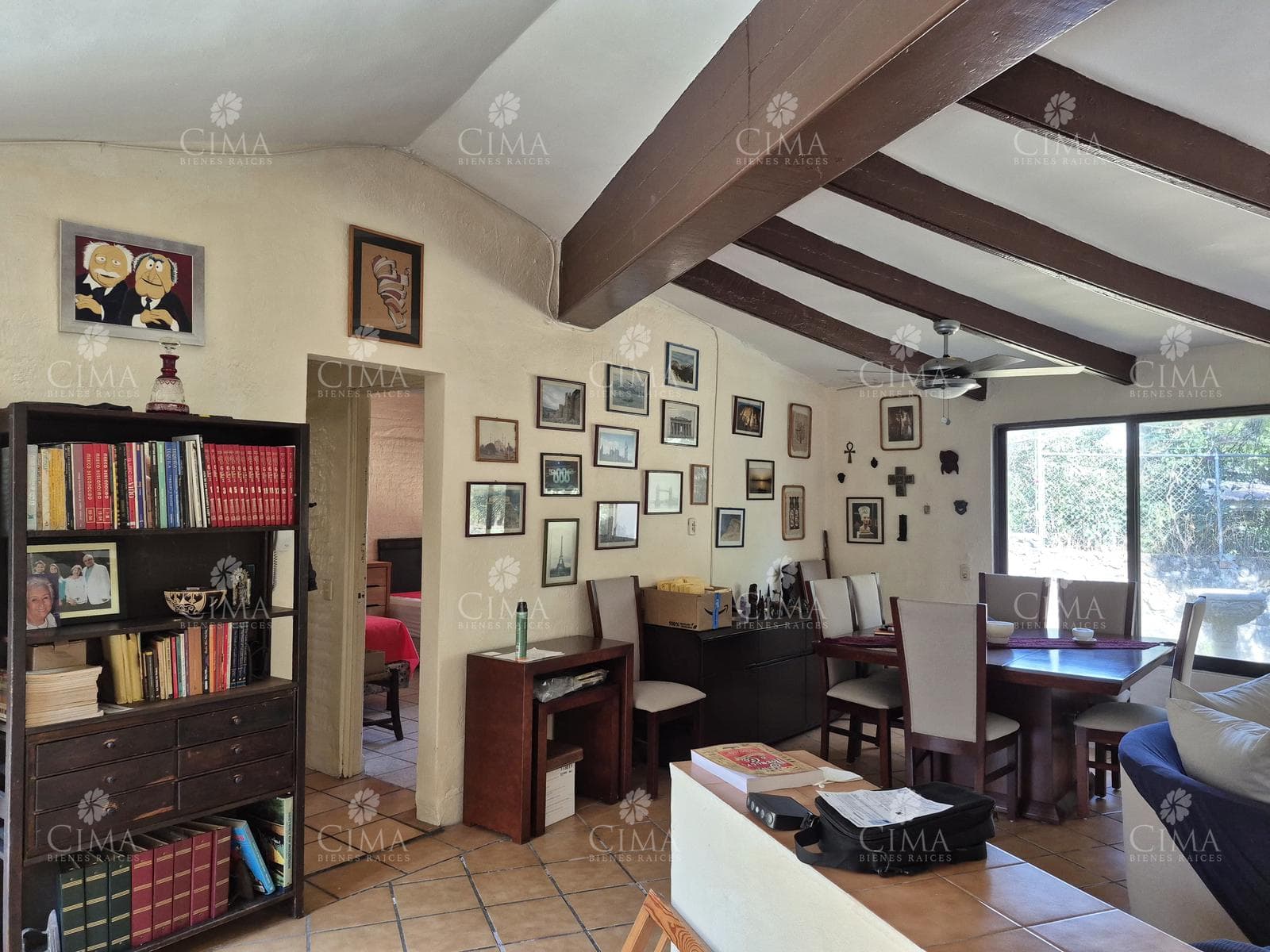 Venta casa en Lomas de Atzingo - V312