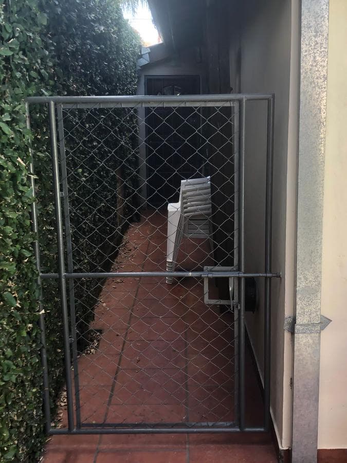 Wonderful house with a pool in the Lambertucci neighborhood, Escobar