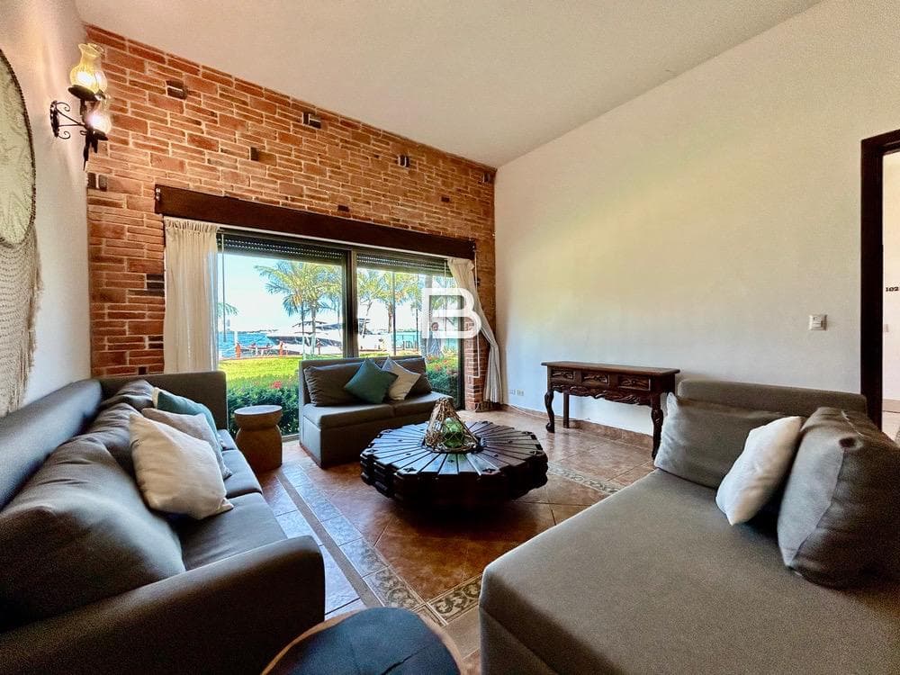 Isla Dorada: Fully Furnished Apartment for Rent
