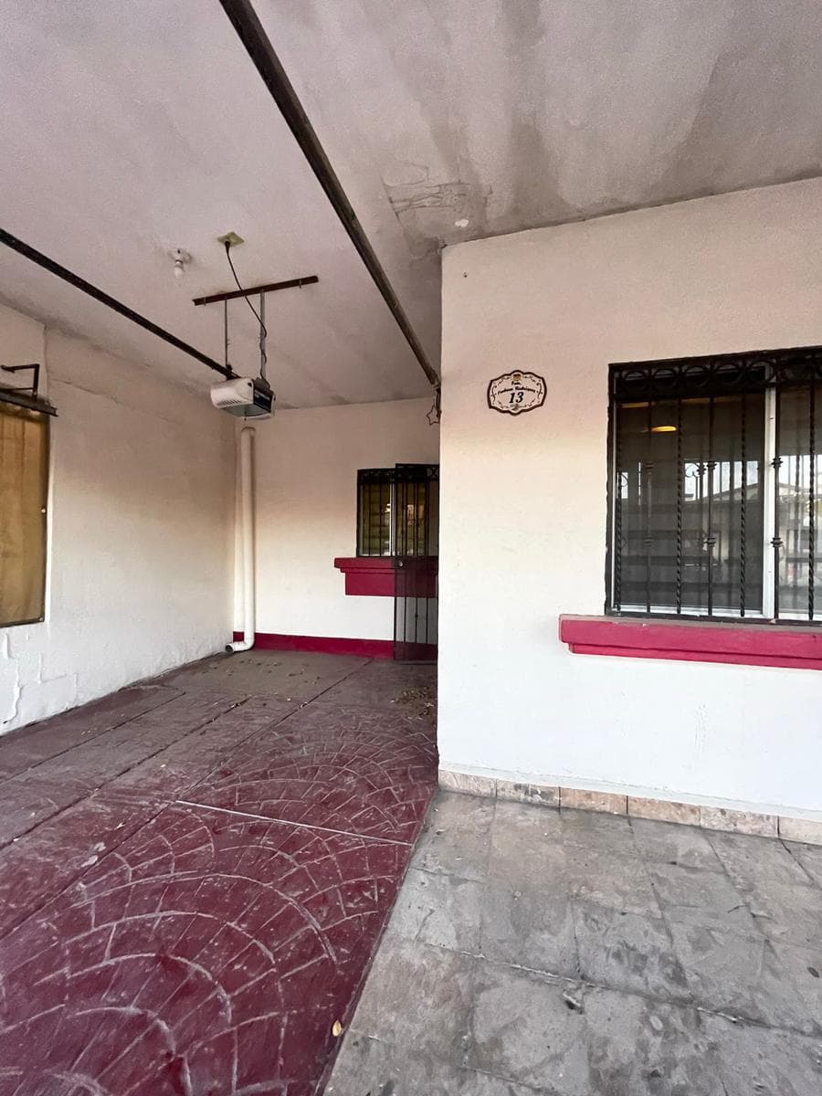 House for Sale in Puerta Real, Section III
