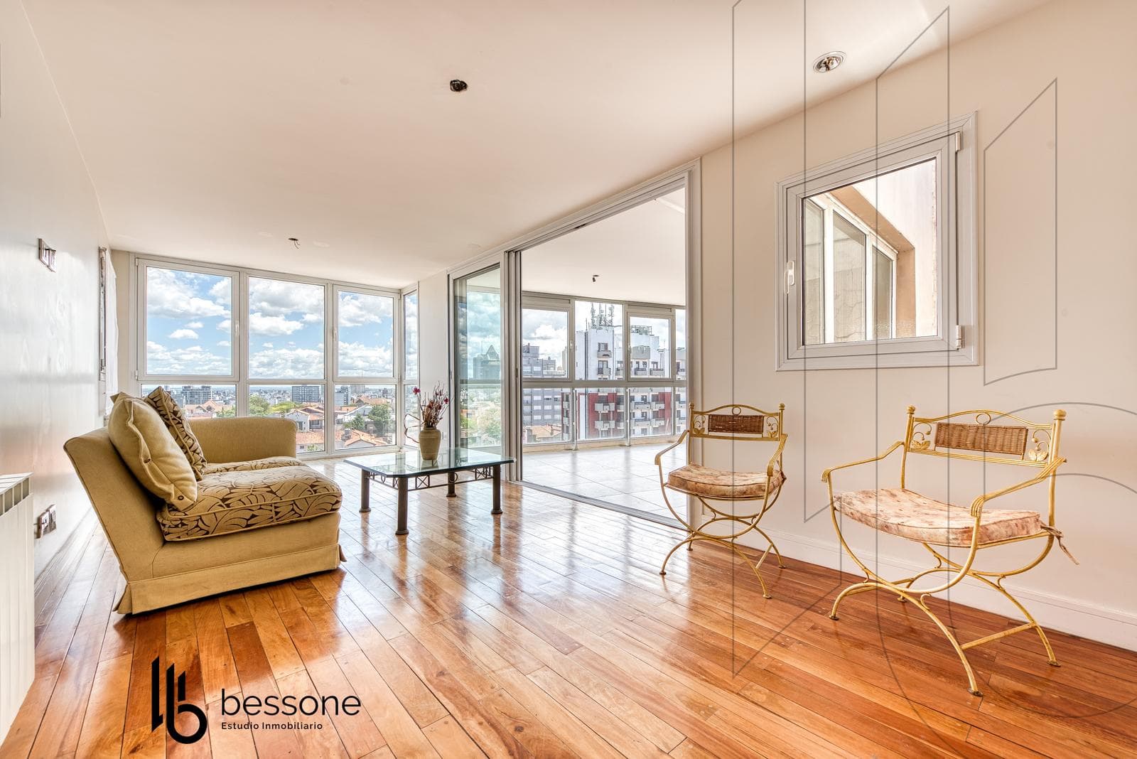 Apartment in VARESE