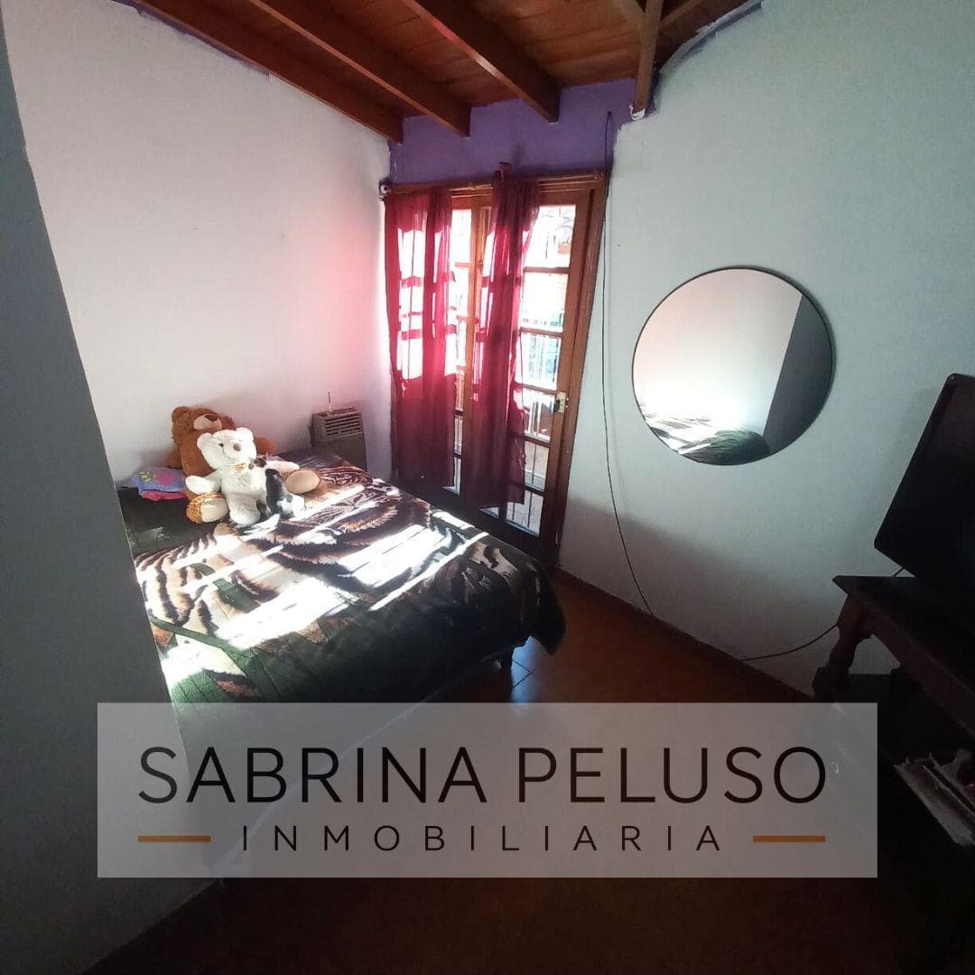 Country House for Sale in La Reja