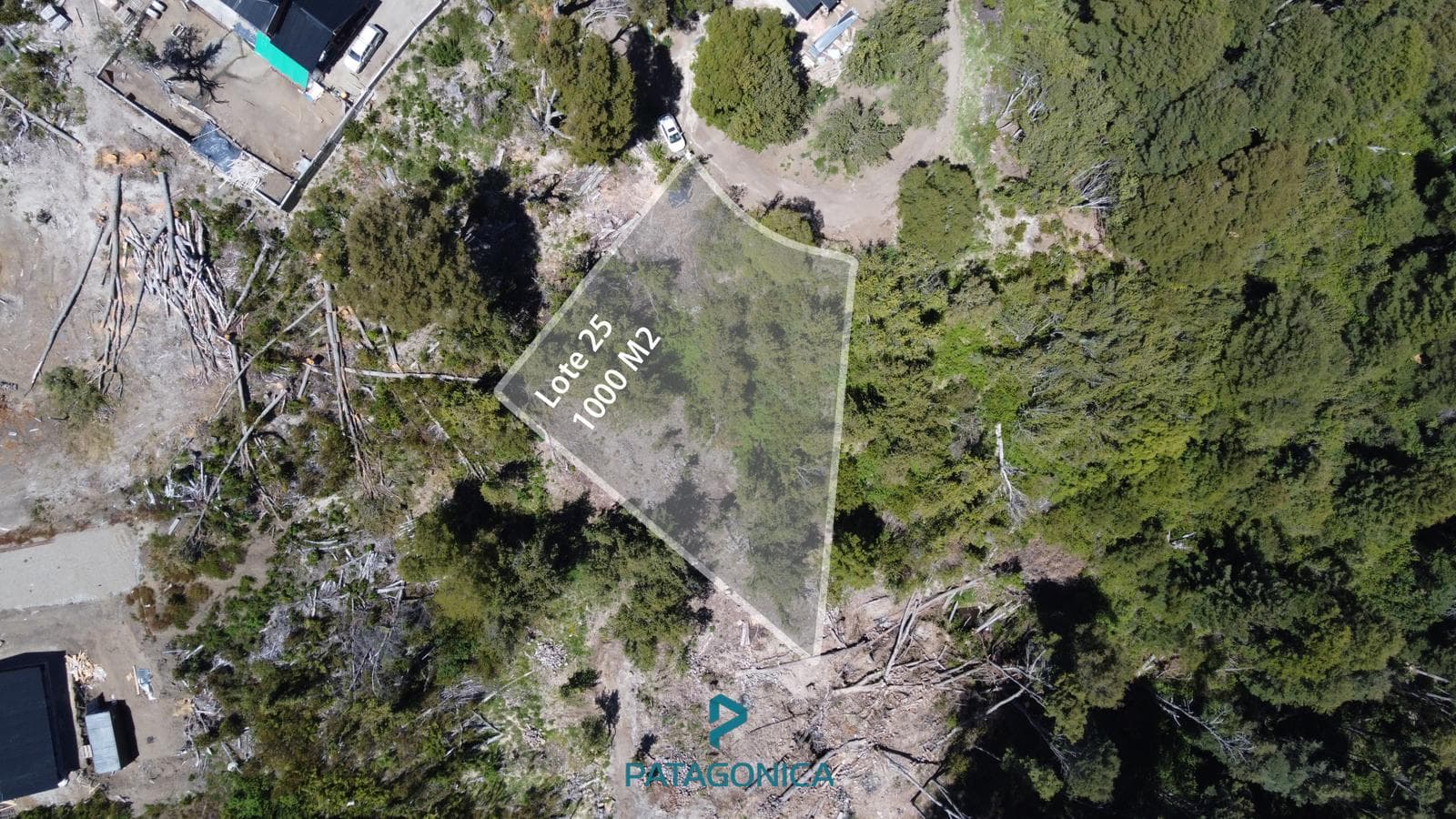 FOR SALE—1,000-square-meter lot on the Cumelen hillside with utilities at the property line, UF25 zoning.