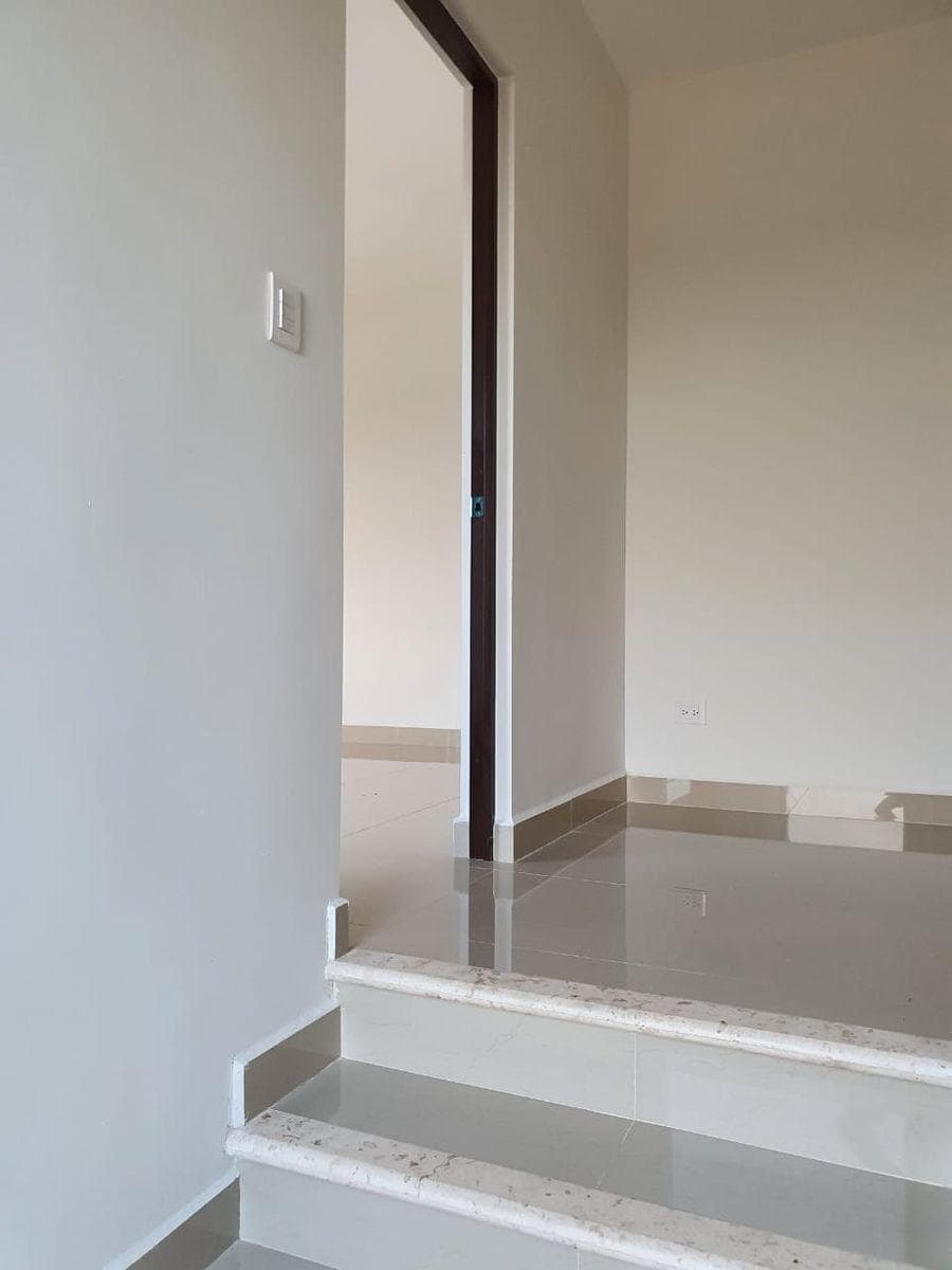 House with SPACIOUS ROOMS in Conkal, north of Mérida