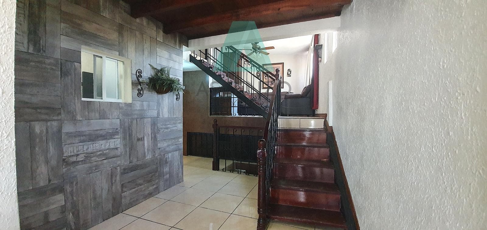 HOUSE FOR SALE IN LOMAS VALLARTA