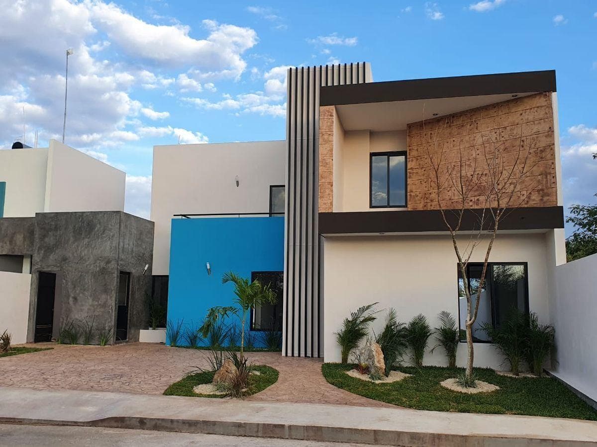 House on a PRIVATE street north of Mérida, Conkal