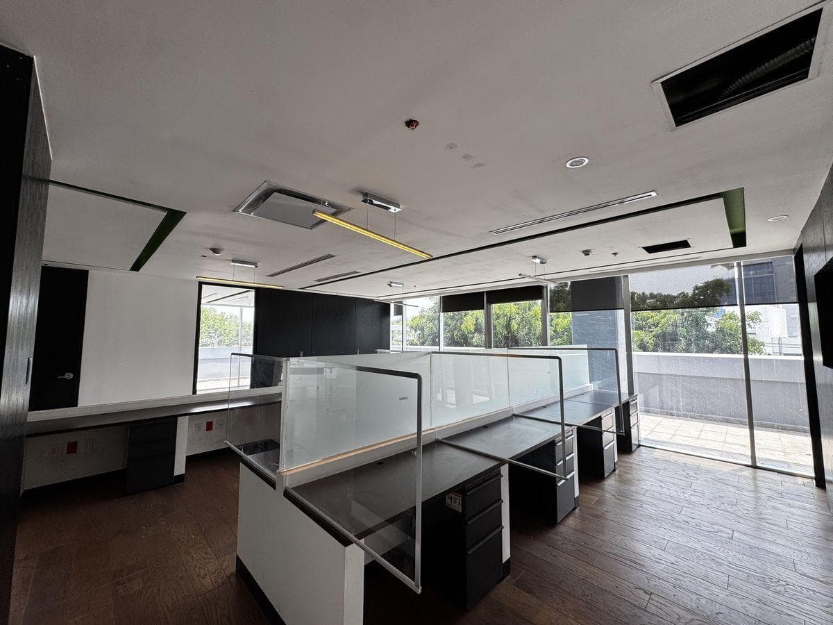 Office in Lomas de Chapultepec