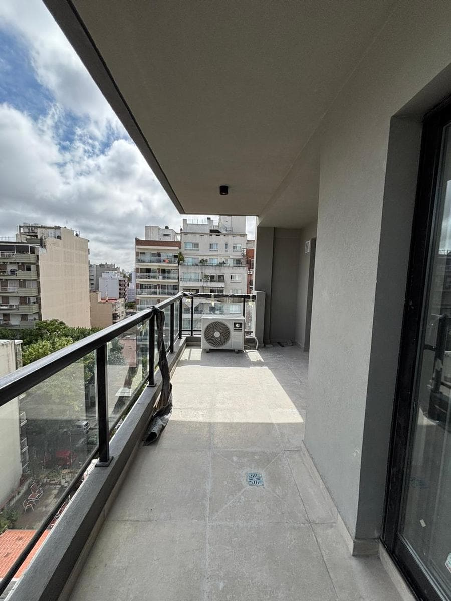 2-Room Apartment with Balcony for Sale - Villa Urquiza