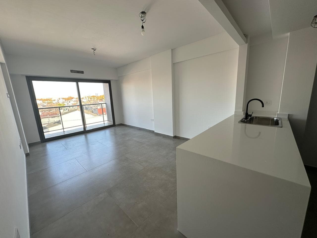 ONE-ROOM APARTMENT FOR SALE IN MATADEROS—BRAND-NEW