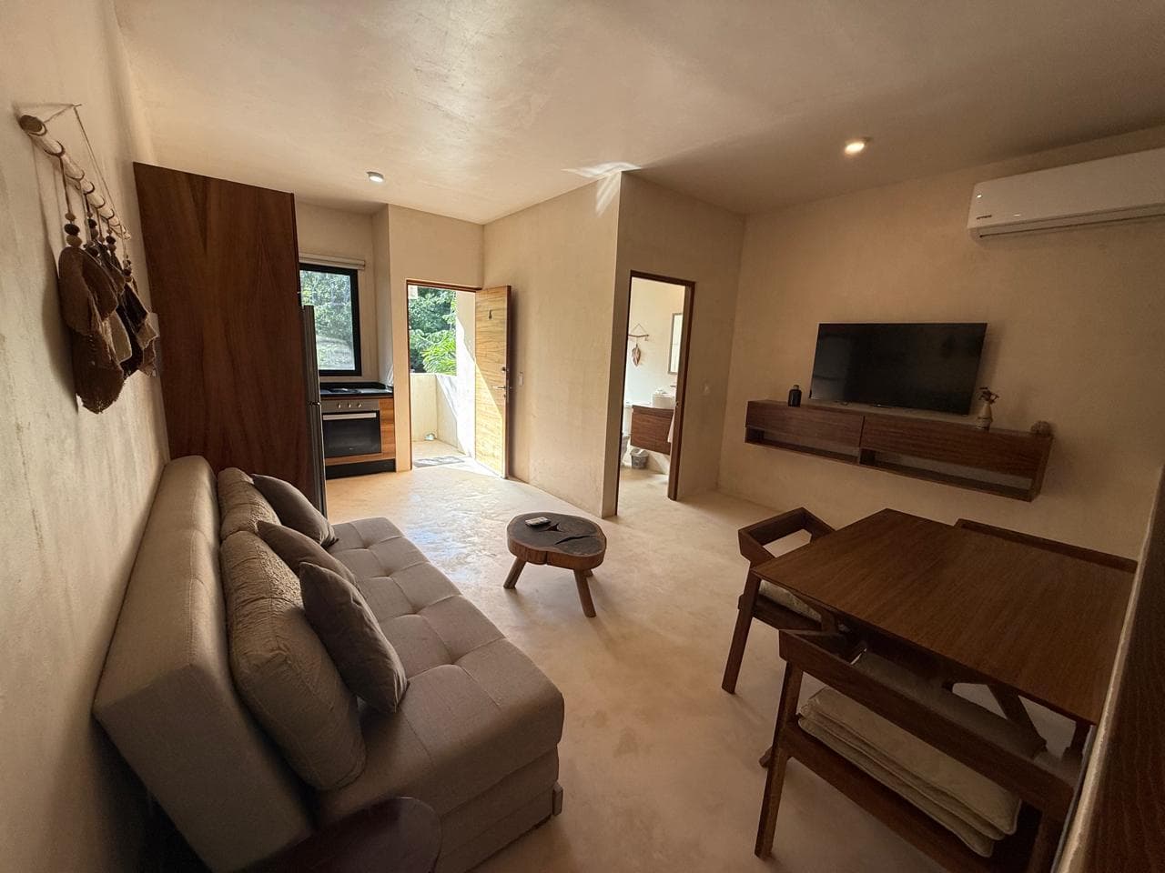 FURNISHED APARTMENT 8 MINUTES FROM THE BEACH IN TULUM