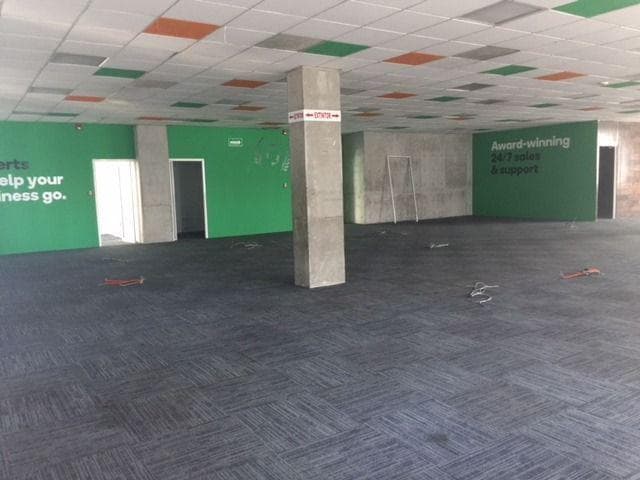 OFFICES ON THE PERIPHERAL RING ROAD