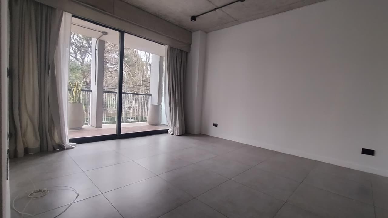 2-room apartment for rent with a balcony and garage in Olivos - Domus Libertador