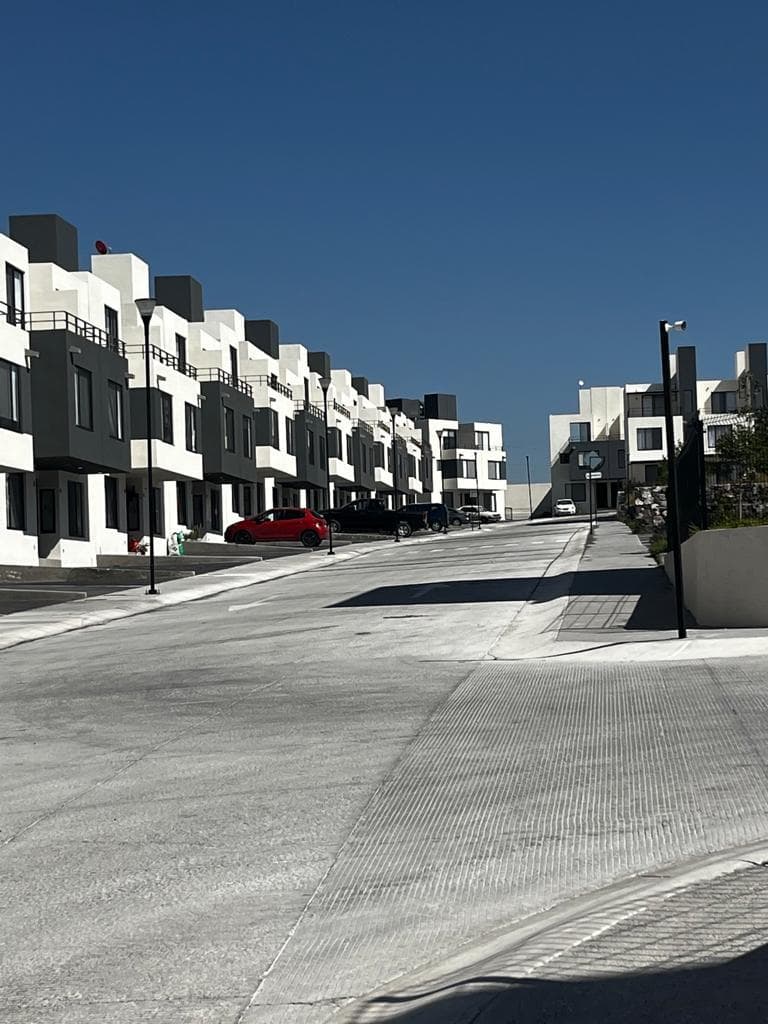 BRAND-NEW HOUSE FOR RENT IN ADARA, EL MIRADOR, QUERÉTARO