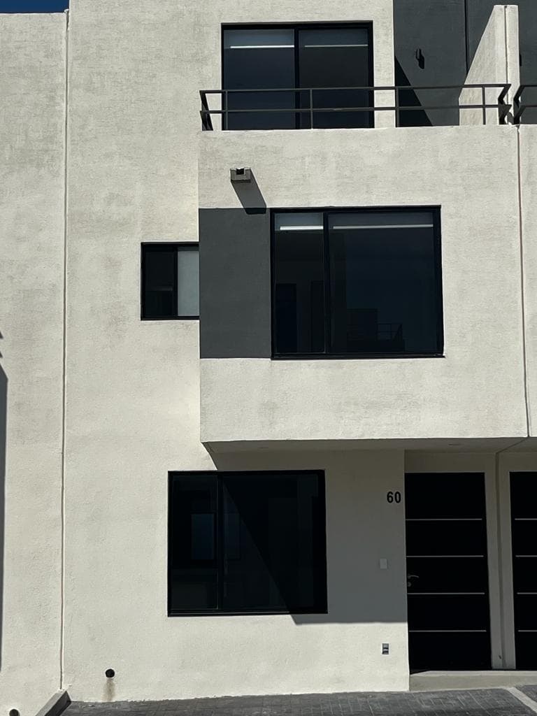 BRAND-NEW HOUSE FOR RENT IN ADARA, EL MIRADOR, QUERÉTARO