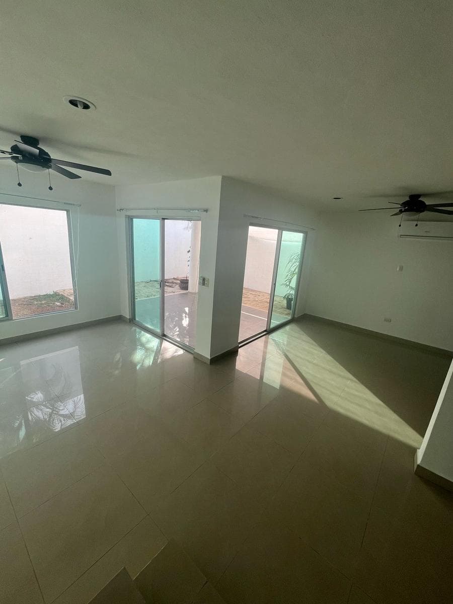 3-Bedroom House for Rent in San Remo Altabrisa