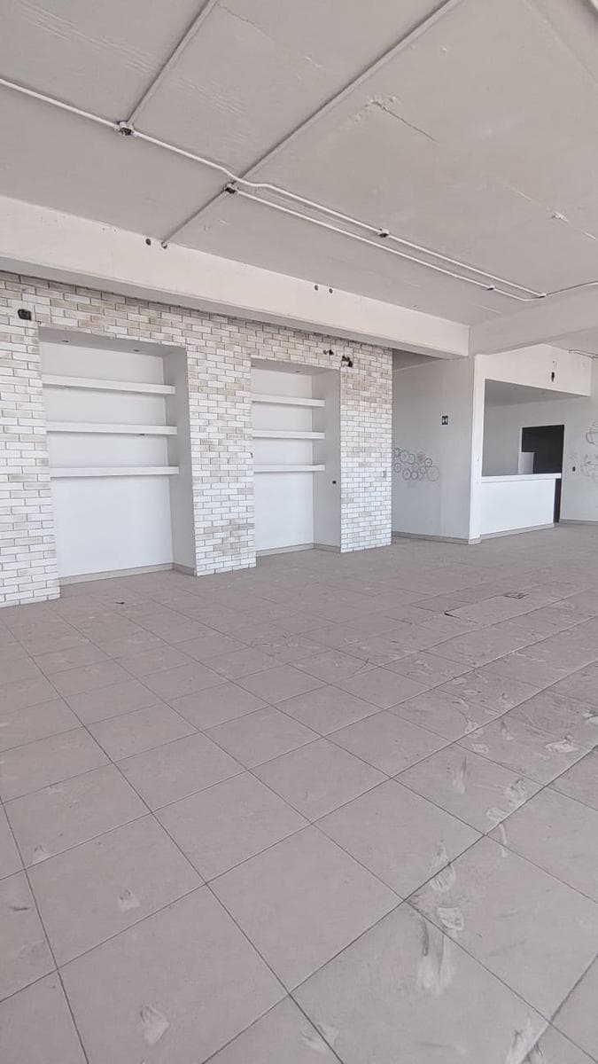 Local - Real de Cumbres, 1st Sector
