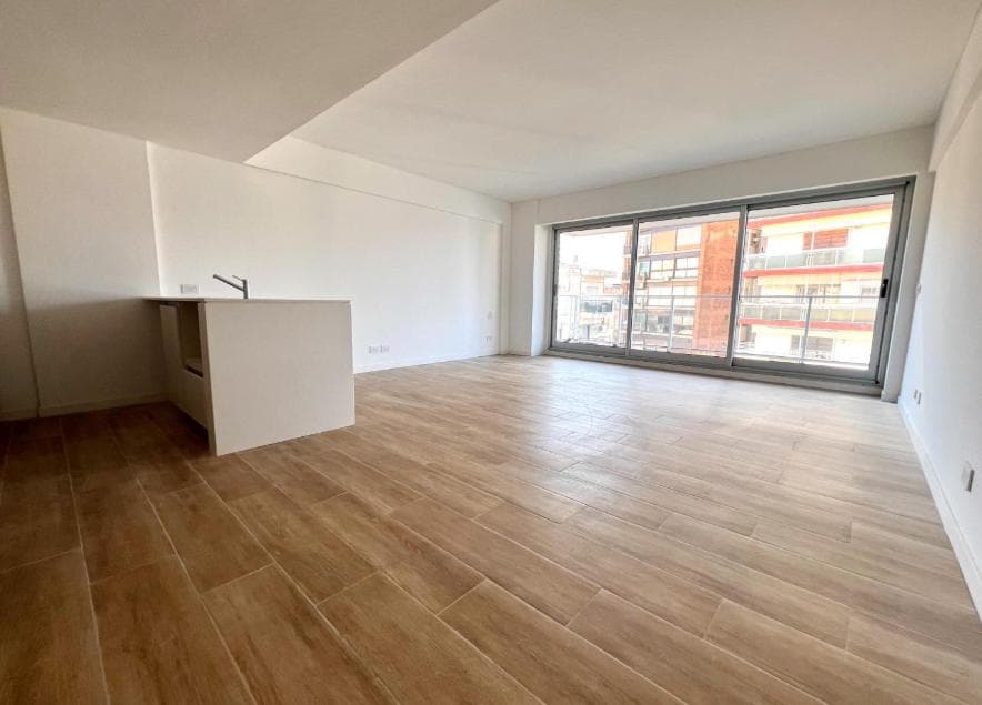 For Sale: Convertible Studio Apartment in Belgrano