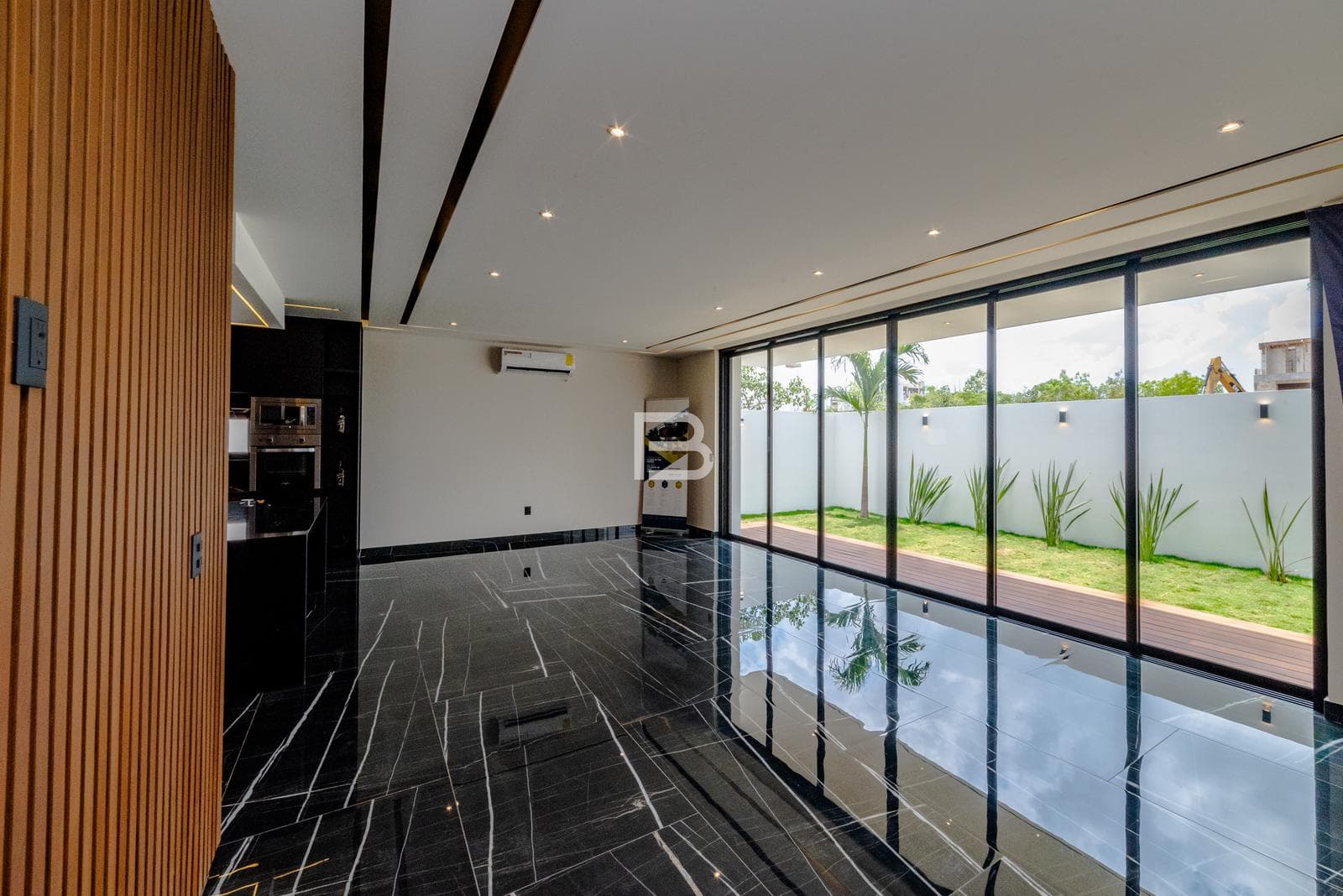 House for Sale on Via Cumbres