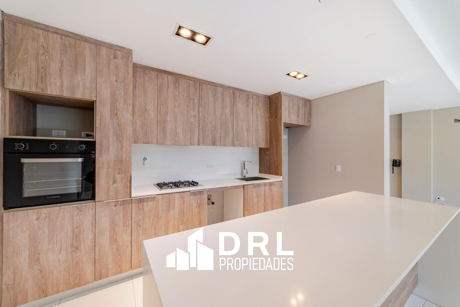 Departamento en venta en complejo La Rosella Villa