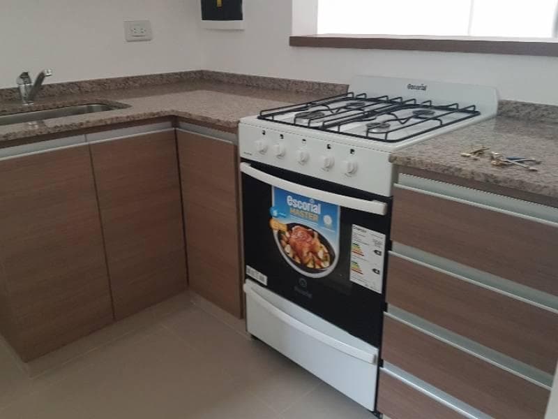 2-ROOM APARTMENT FOR SALE WITH BALCONY, 12TH FLOOR ON JB JUSTO Y VERA, SUITABLE FOR PROFESSIONALS