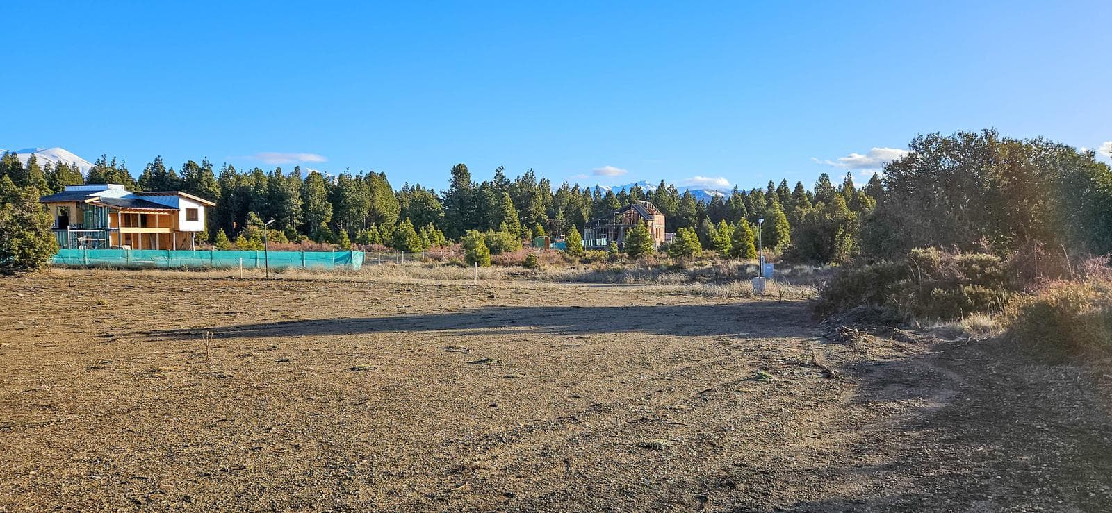 Lot for Sale in the "Solares del Este" Gated Community - Bariloche