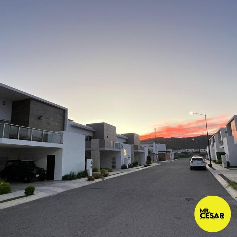 House for Sale in Santerra Residencial