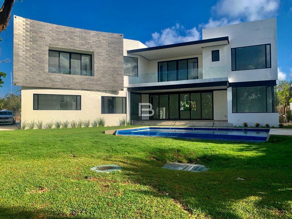 Lagos Del Sol House for Sale